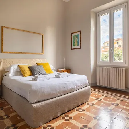 Garden Villa For Groups, Central Florence Base-2